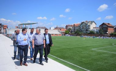 Inspektohen punimet në stadiumin ‘Zahir Pajaziti’ në Podujevë