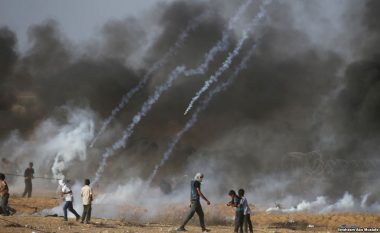 Izraeli sulmon caqet e Hamasit në Rripin e Gazës