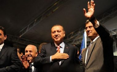 Mediat turke raportojnë për pjesëmarrjen e Thaçit në inaugurimin e Erdoganit