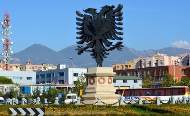 Shqipëria bën përparim në luftën kundër korrupsionit