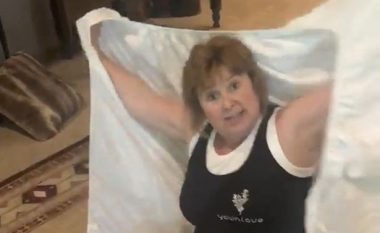Amvisja me metodën qesharake të palosjes së çarçafit të dyshekut (Video)