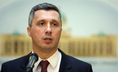Shefi i një grupi opozitar në Parlamentin serb: Serbia do ta njoh Kosovën muajt e ardhshëm, ushtria ruse të vijë në Serbi