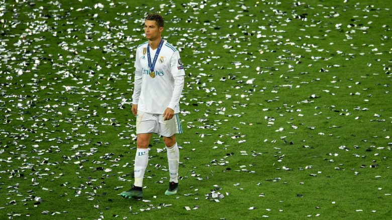 Ronaldo refuzon 100 milionë euro në sezon nga një klub kinez