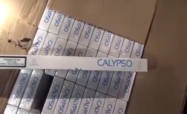 Publikohen pamje pas arrestimit të kryetarit të Novo Sellës, për kontrabandë me cigare (Video)