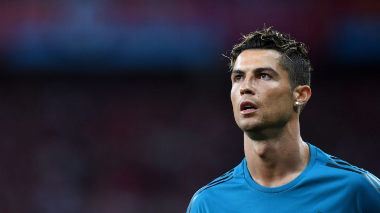 Mediumet spanjolle dhe italiane: Real Madridi e pranon ofertën e Juventusit për Ronaldon