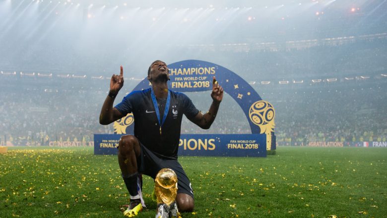 “It’s Coming Home”, Pogba tallet me anglezët me trofeun e Kupës së Botës në duart e tij