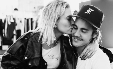 Bieber publikon një fotografi romantike me të fejuarën Hailey Baldwin