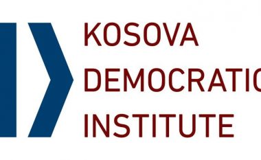 KDI dënon gjuhën denigruese dhe sulmet fizike brenda punimeve të seancës në Prizren