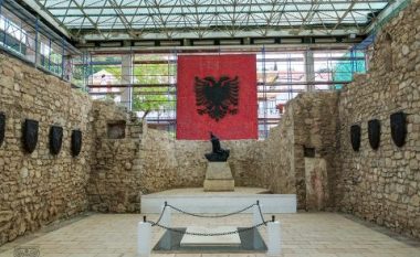 Nis puna për restaurimin e Memorialit të Skënderbeut