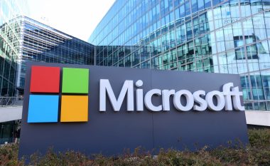 Vlera e ‘Microsoft’ kalon mbi 800 miliardë dollarë