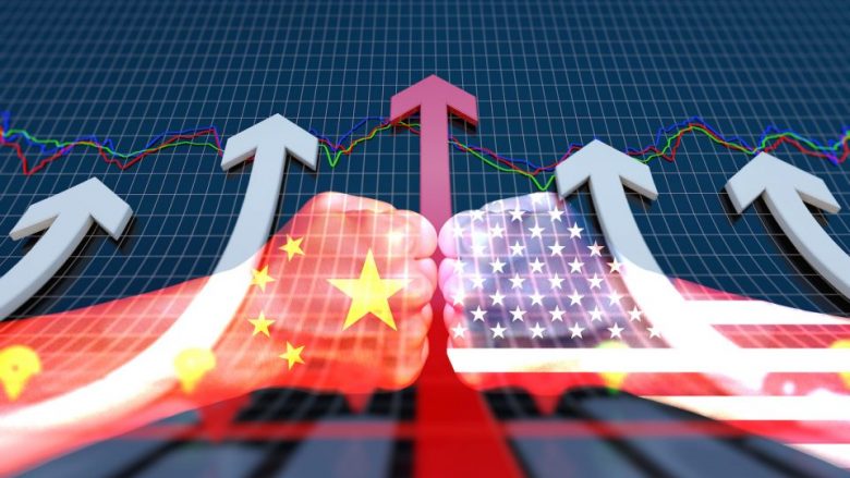Pavarësisht luftës tregtare, investitorët amerikanë optimistë për tregun kinez
