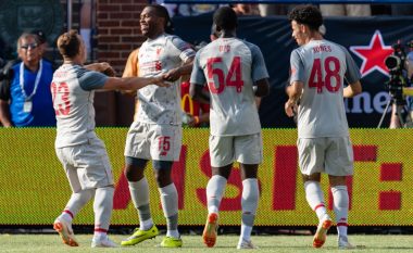 Liverpooli publikon momentet më të mira të Shaqirit në debutimin miqësor ndaj Unitedit