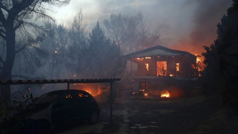 Zjarri në Athinë, ndërron jetë një tjetër shtetas shqiptar