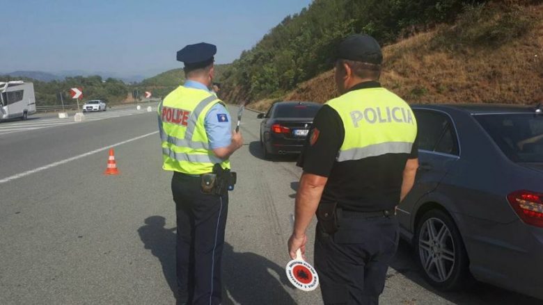 Policia e Kosovës dhe Shqipërisë bashkë në patrullime deri më 31 gusht