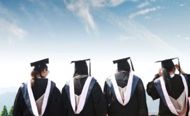 Në BE katër nga pesë të diplomuar janë të punësuar