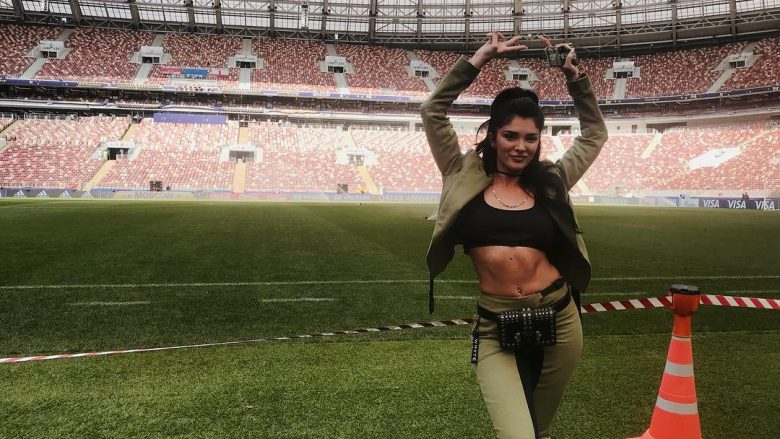 Era Istrefi lajmërohet nga “Luzhniki Stadium”: Jam kaq e lumtur, mezi pres të performoj në finale