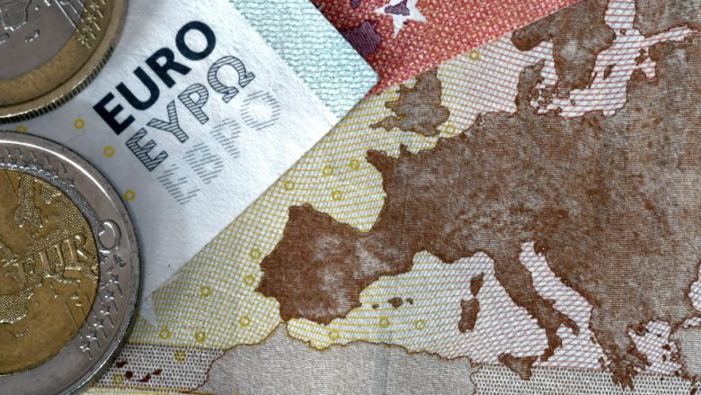 Vendeve të Evropës Lindore iu vështirësohet rrugëtimi drejt monedhës euro