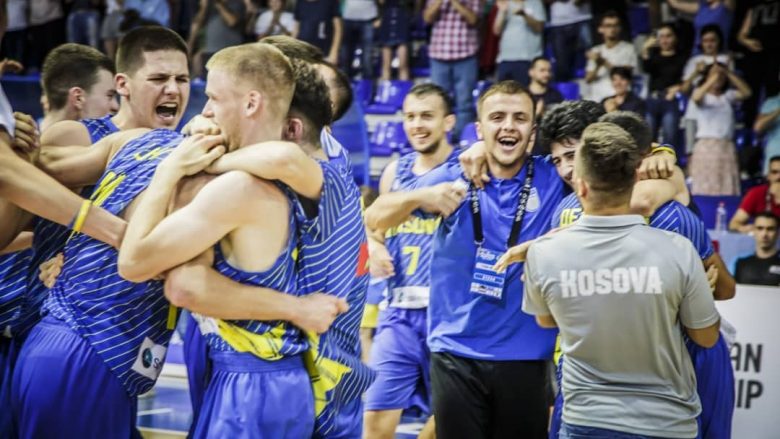 Kosova U18 sonte zhvillon finalen e madhe ndaj Qipros, të gjithë në palestër