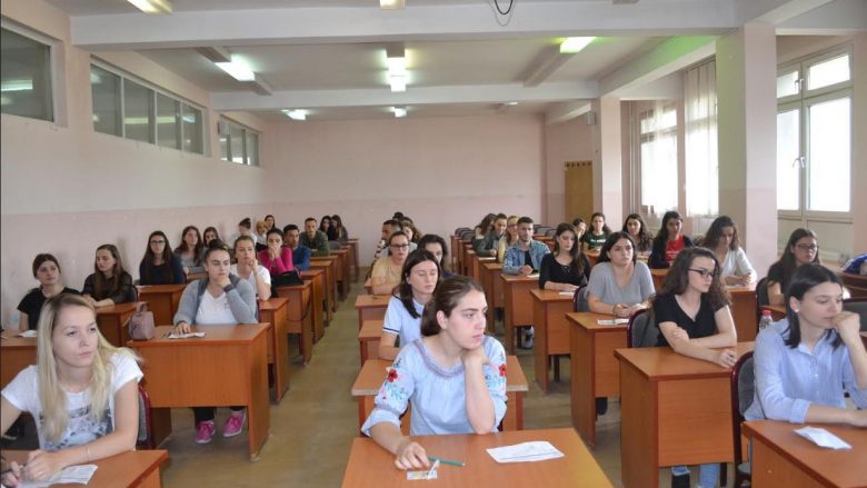 Nis provimi pranues në Universitetin  “Kadri Zeka”