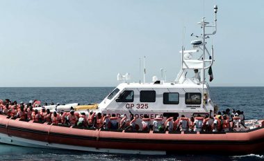Franca dhe Malta pranojnё refugjatёt e shpёtuar nё Mesdhe
