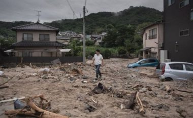 141 të vdekur pas vërshimeve të shiut në Japoni