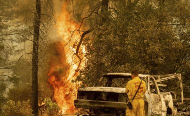 Gjashtë viktima nga zjarret në Kaliforni
