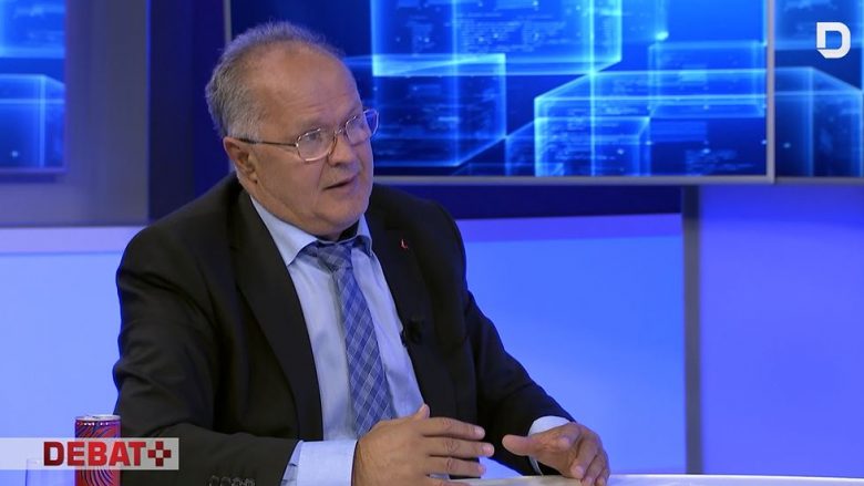 Kelmendi për rolin e Thaçit në dialog: Ka dyshime se njerëzit e akuzuar nga Specialja mund të bëjnë lëshime të ndryshme (Video)