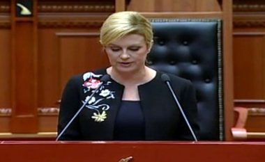 Presidentja kroate: Shqiptarët sakrifikuan jetën për Kroacinë