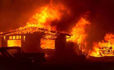 Zjarret në Kaliforni, rritet numri i viktimave (Video / Foto)