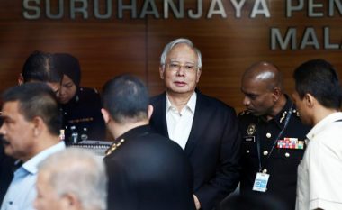 Ish-kryeministri i Malajzisë arrestohet për korrupsion