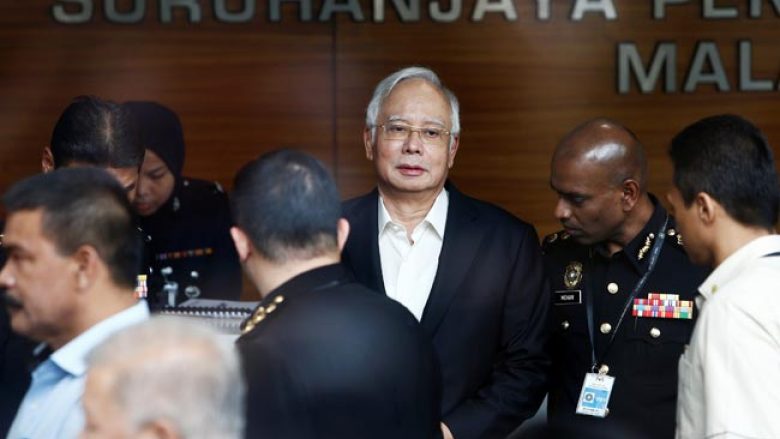 Ish-kryeministri i Malajzisë arrestohet për korrupsion