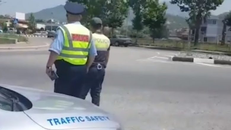 Policia e Shqipërisë dhe ajo e Kosovës patrullojnë në Shëngjin (Video)