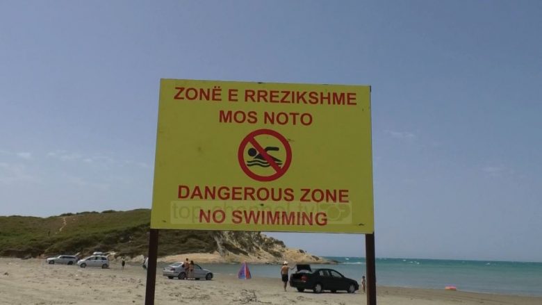 Plazhi i ‘vdekjes’ në Shqipëri – edhe vitin e kaluar u mbyten disa persona por sërish vizitohet nga turistët
