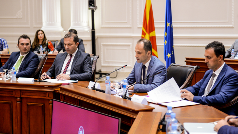 Organizatat qytetare me iniciativa deri te ministrat e Maqedonisë për luftimin e korrupsionit
