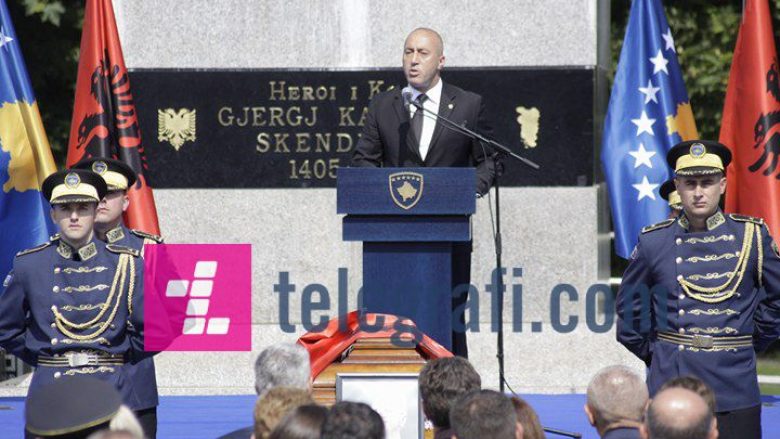 Haradinaj: Nuk ka të tjerë si ti baca Adem