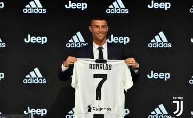 I lindur për të thyer rekorde, foto e parë e Ronaldos si futbollist i Juventusit merr më së shumti pëlqime në Instagram