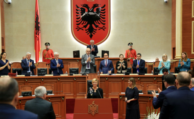 Presidentja kroate në Kuvend: Shqiptarët kanë sakrifikuar për Kroacinë, ne nuk harrojmë!
