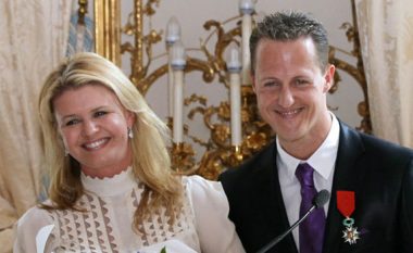 Gruaja e Michael Schumacherit, Corinna e blen vilën luksoze të Florentino Perezit në Mallorca