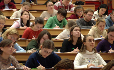 “Ikja jashtë Maqedonisë është opsion për 70 përqind të studentëve”