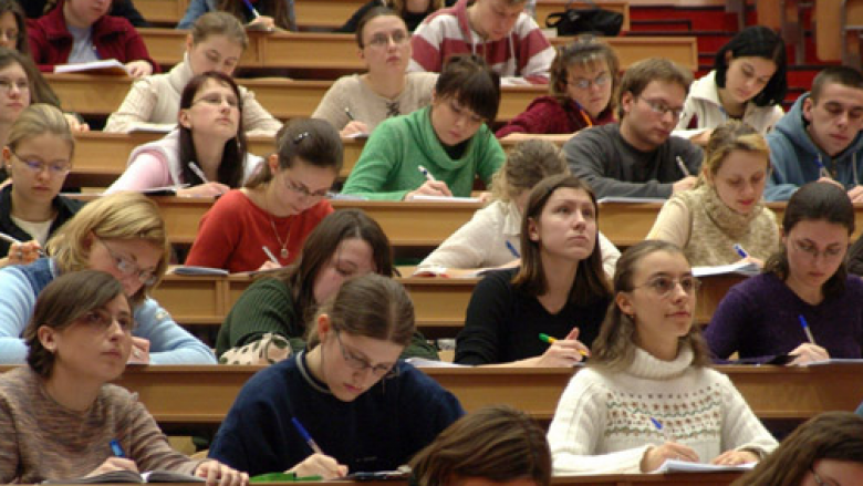 “Ikja jashtë Maqedonisë është opsion për 70 përqind të studentëve”