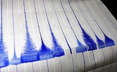 Tërmet i fuqishëm në Indonezi
