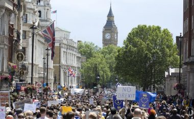 Gjysma e britanikëve duan referendum të ri për Brexit-in