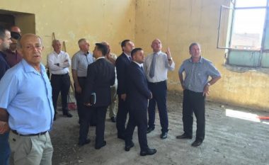 Bytyqi premton investime infrastrukturore në shkollat e Rogovës