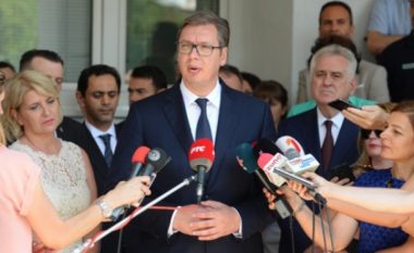 Vuçiq: Serbia do të zhduket nga rënia e lindjeve