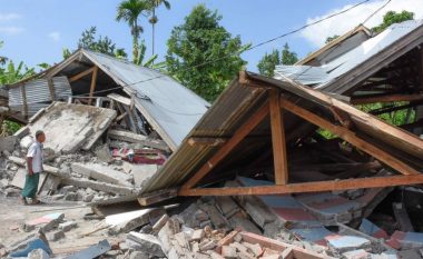 37 të vdekur nga tërmeti në Lombok të Indonezisë