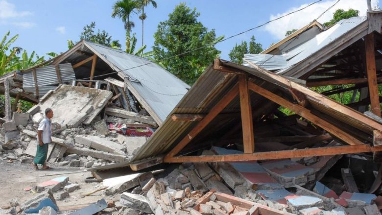 37 të vdekur nga tërmeti në Lombok të Indonezisë