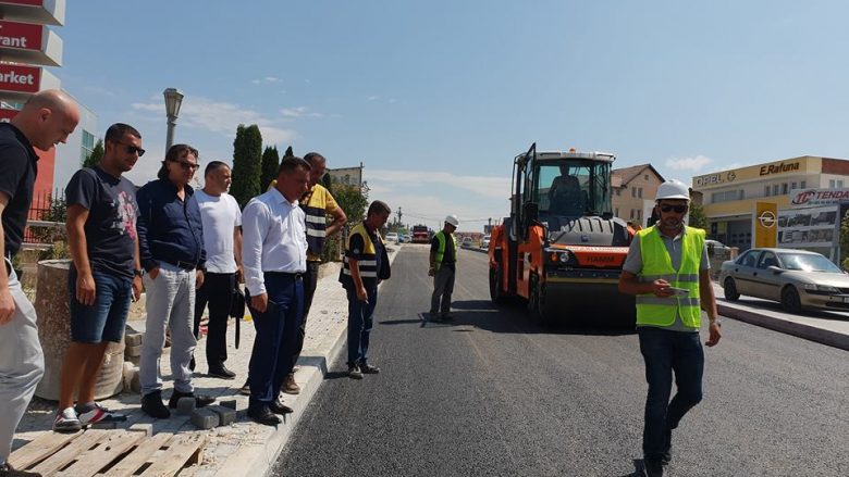 Ministri Lekaj tregon se kur do të përfundojë zgjerimi i rrugës Prishtinë-Gjilan