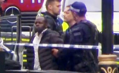 Zbulohet identiteti i sulmuesit pranë Parlamentit në Londër (Foto/Video)