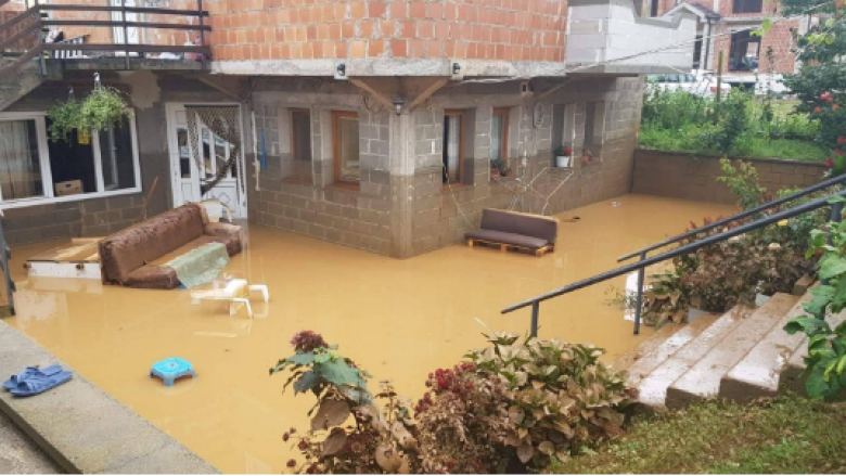 Pas vërshimeve, vazhdon situata emergjente në Suharekë-kryetari kërkon ndihmë