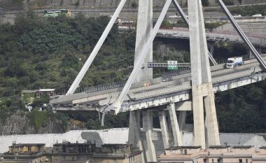 Imazhe që tregojnë tmerrin e shembjes së urës në Genoa (Foto)